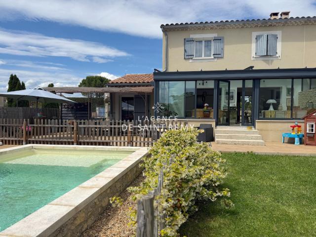 Maison vente à Arles, Mollégès