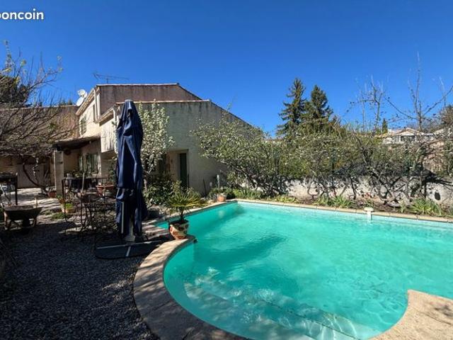 Maison vente à Aix-en-Provence, Gréasque