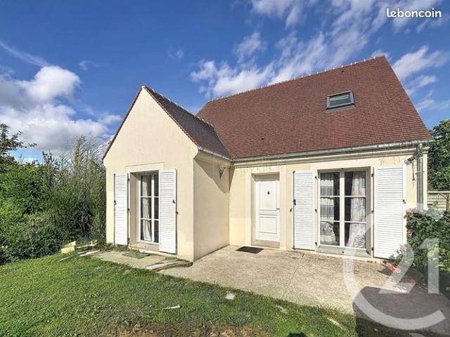 Maison vente à Fontainebleau, Ville-saint-jacques
