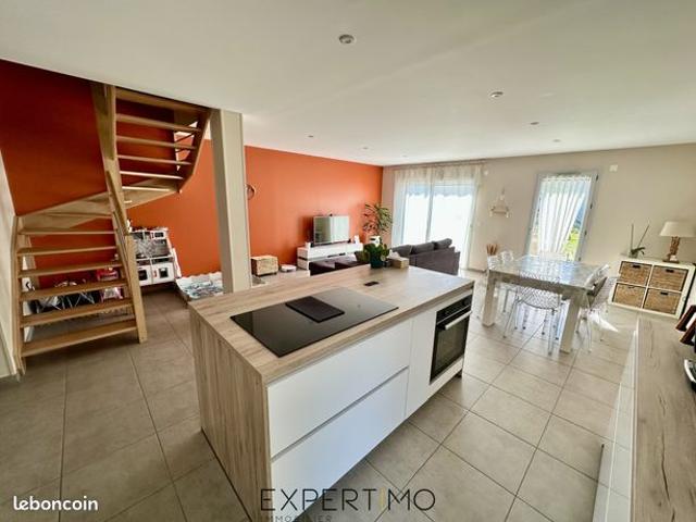 Maison vente à La Tour-du-Pin, Hières-sur-amby