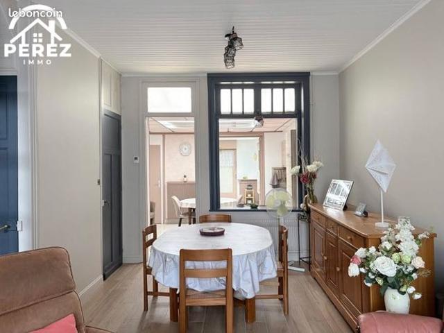 Maison vente à Lille, Neuville-en-ferrain