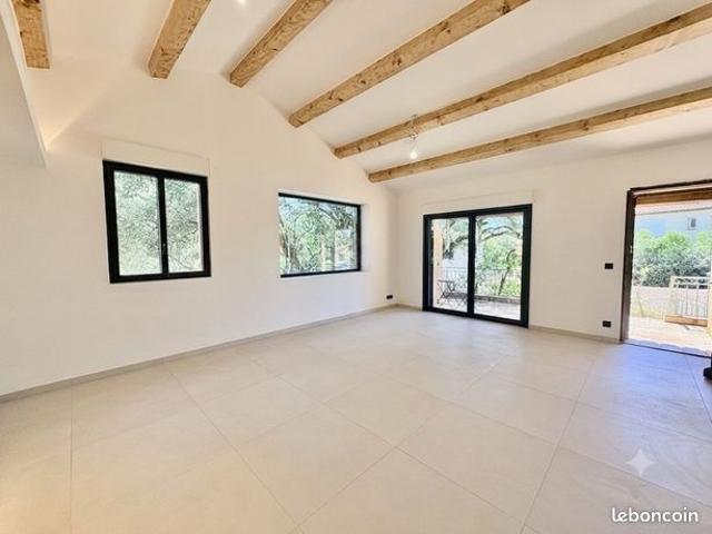 Maison vente à Arrondissement de Draguignan, Fréjus