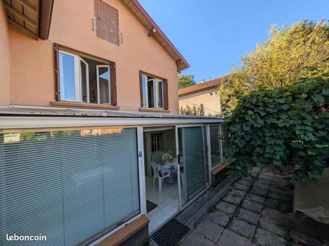 Maison vente à Bourg-en-Bresse, Bourg-en-bresse