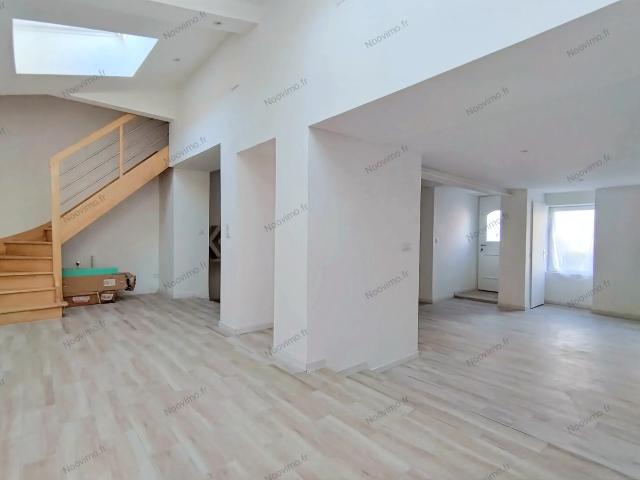 Maison vente à Nantes, Corcoué-sur-logne