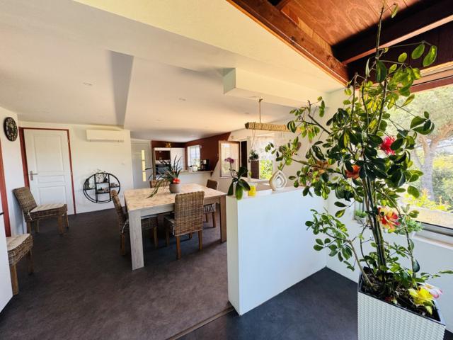 Maison vente à Arrondissement de Toulon, Bormes-les-mimosas