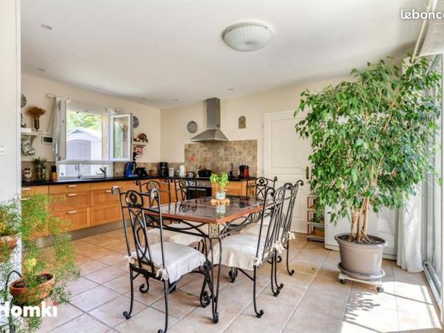 Maison vente à Narbonne, Montbrun-des-corbières