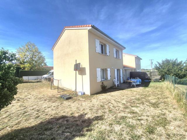 Maison location à Saint-Marcellin-en-Forez, Loire