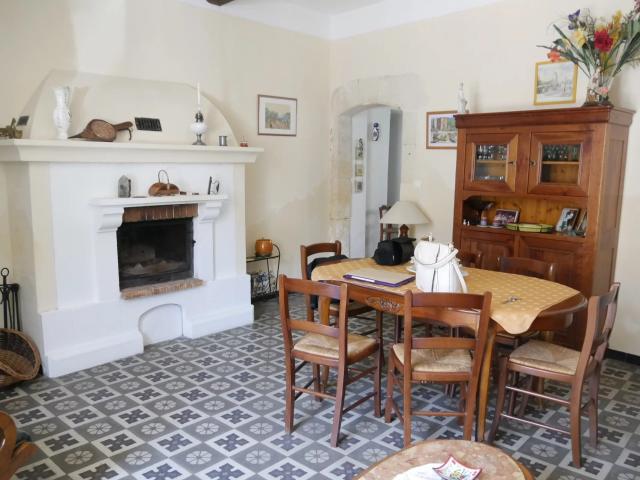 Maison vente à Arles, Mouriès