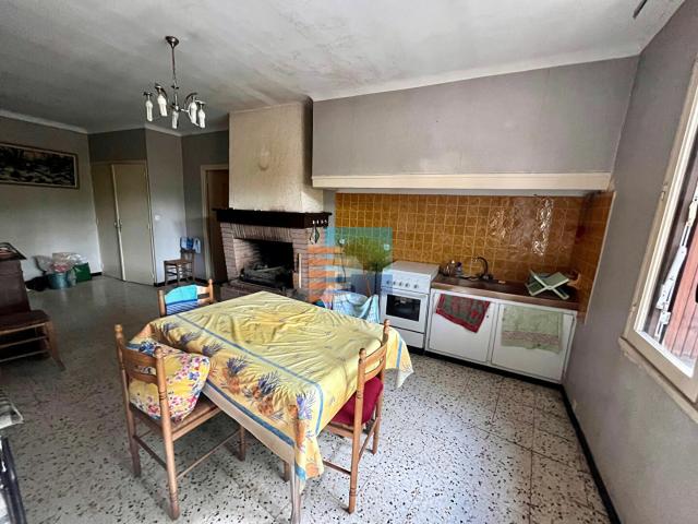 Maison vente à Narbonne, Villesèque-des-corbières
