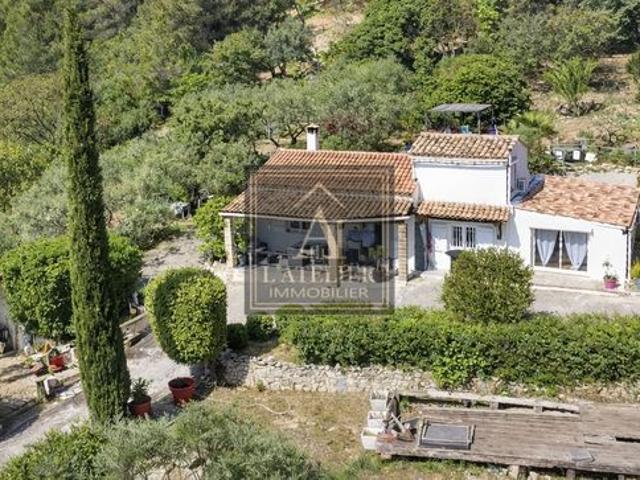 Maison vente à Arrondissement de Toulon, Solliès-toucas