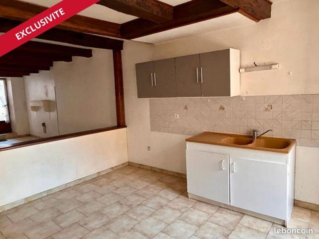 Maison vente à Bourges, Civray