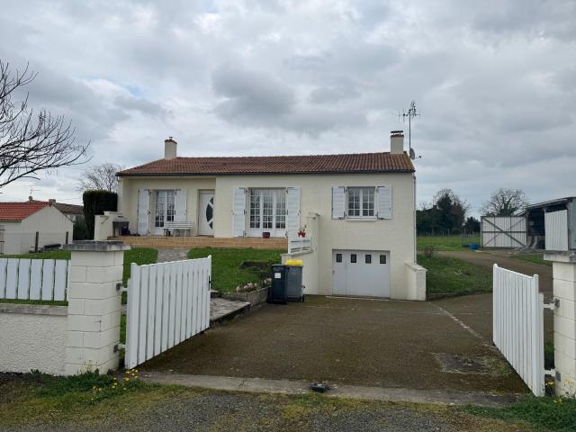 Maison vente à Fontenay-le-Comte, Nalliers