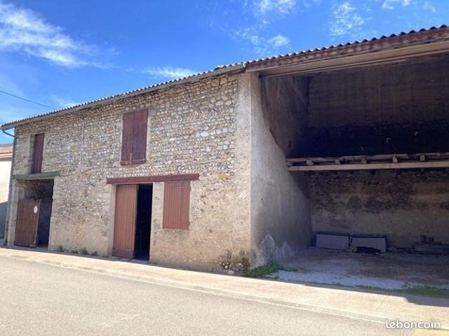 Maison vente à Belley, Château-gaillard