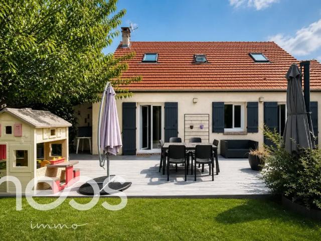 Maison vente à La Chapelle-en-Serval, Oise