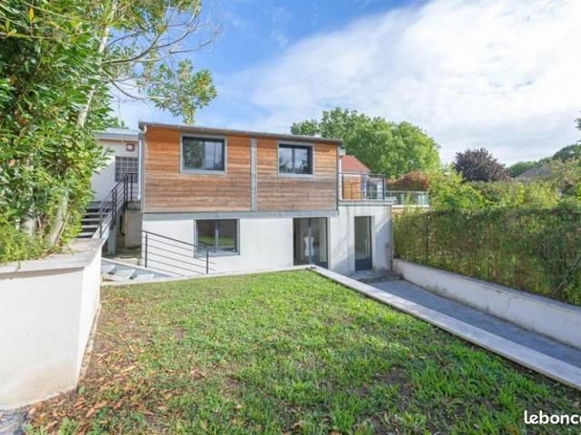 Maison vente à Saint-Germain-en-Laye, Le Pecq