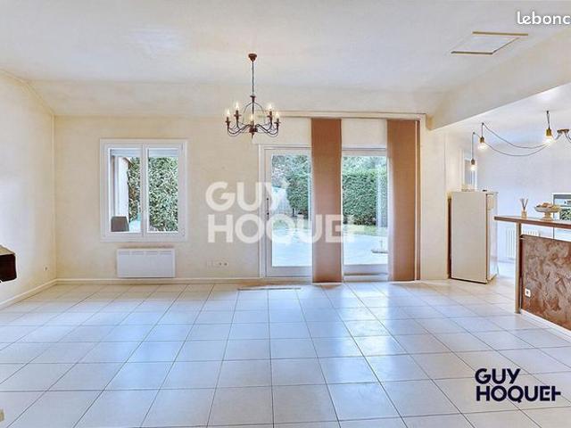 Maison vente à Bourg-en-Bresse, Saint-etienne-du-bois