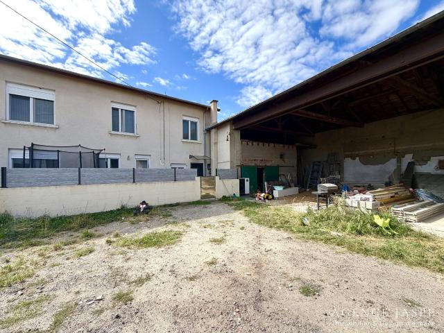 Maison vente à La Devalla, Sury-le-Comtal