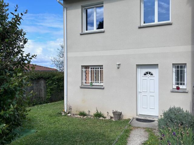 Maison vente à Les Neuffons, Prignac-et-Marcamps
