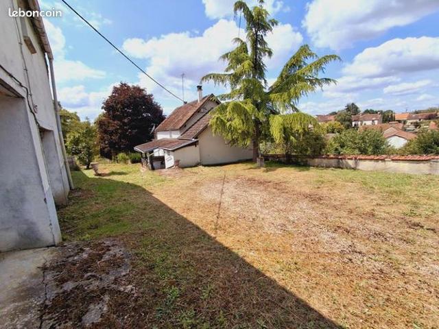 Maison vente à Fontainebleau, Montcourt-fromonville