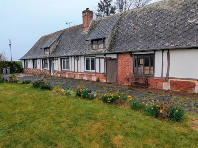 Maison vente à Bernay, Le Troncq