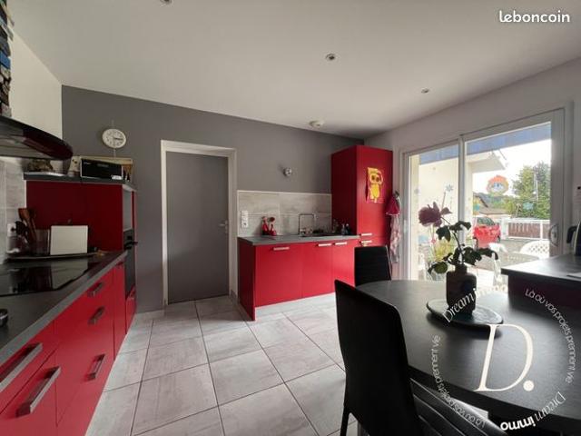 Maison vente à Oloron-Sainte-Marie, Salies-de-béarn