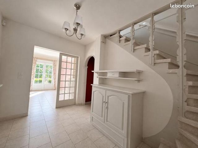 Maison vente à Tours, Saint-cyr-sur-loire