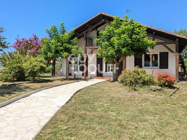 Maison vente à Cazères-sur-l'adour Maison vente à Cazères-sur-l'adour