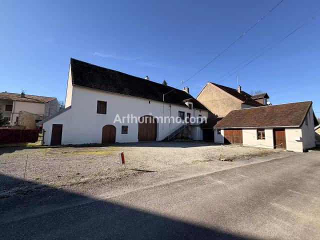 Maison vente à Lons-le-Saunier, Trenal