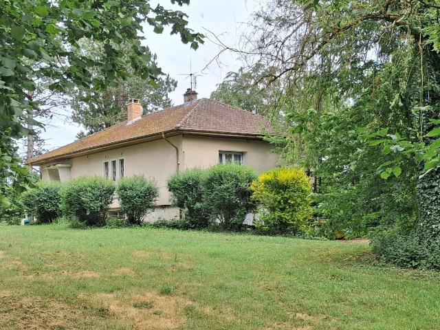 Maison vente à Chaumont, Is-en-bassigny
