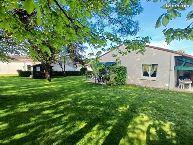 Maison vente à Saintes, Saint-georges-des-coteaux