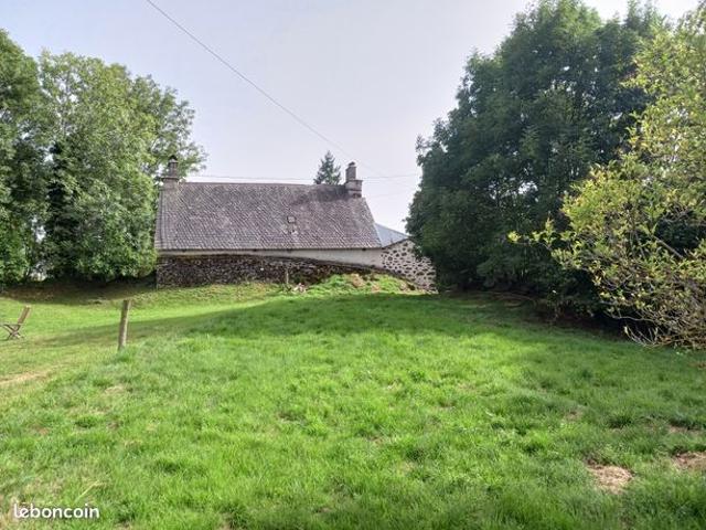 Maison vente à Mauriac, Saint-bonnet-de-salers