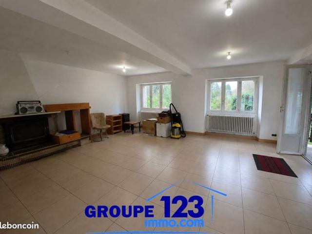 Maison vente à Auxerre, Villefargeau