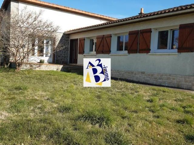 Maison location à Saint-Projet-Saint-Constant, La Rochefoucauld-en-Angoumois