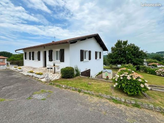 Maison vente à Tarbes, Occitanie