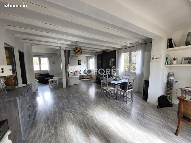 Maison vente à Avignon, Châteauneuf-de-gadagne