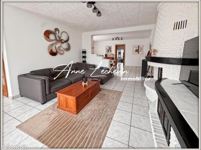 Maison vente à Lille, Provin