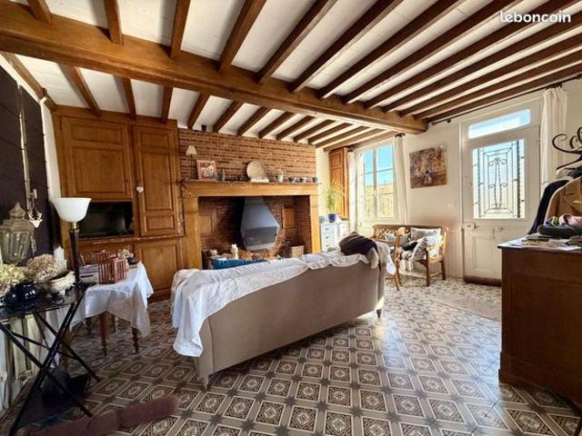 Maison vente à Amiens, Thoix
