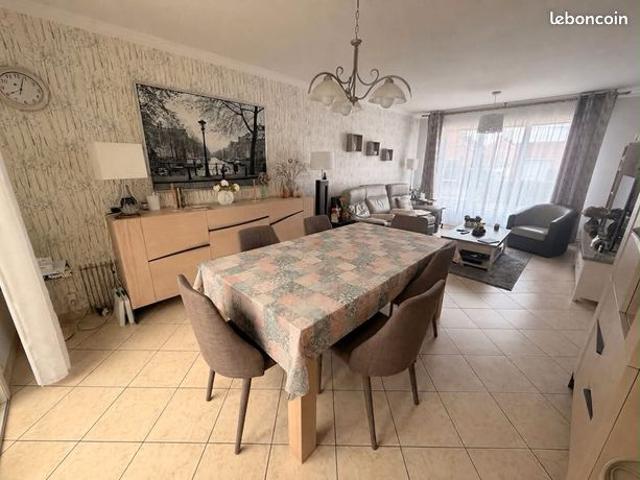 Maison vente à Valenciennes, Petite-forêt