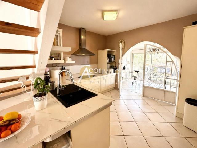 Maison vente à Arrondissement de Toulon, Sanary-sur-mer