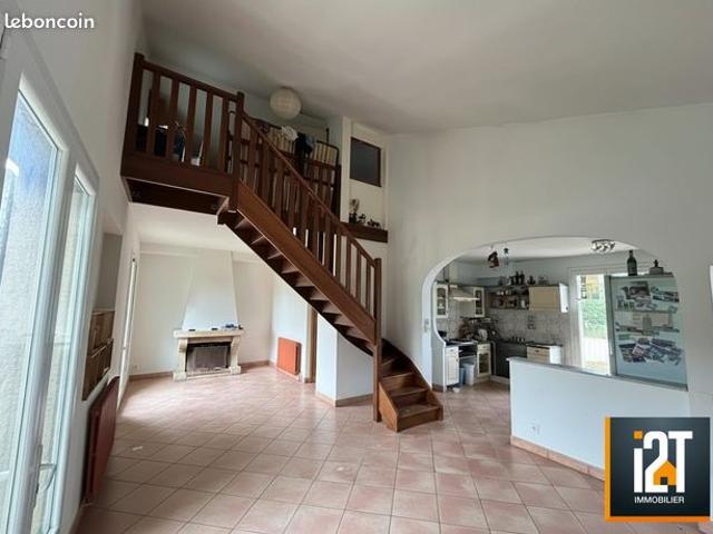 Maison vente à Nîmes, Saint-mamert-du-gard
