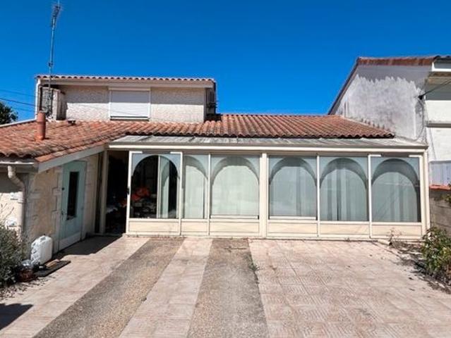 Maison vente à Barbezieux-saint-hilaire, Charente