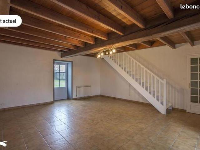 Maison vente à Fontenay-le-Comte, Moreilles