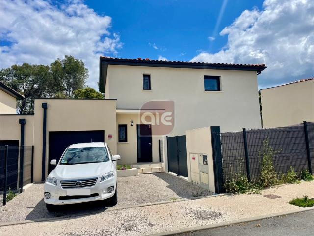 Maison location à Lodève, Saint-vincent-de-barbeyrargues
