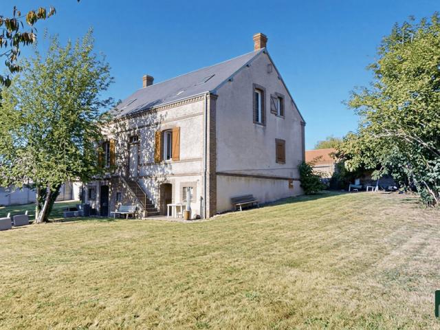 Maison vente à Besnez, Saint-Arnoult-des-Bois