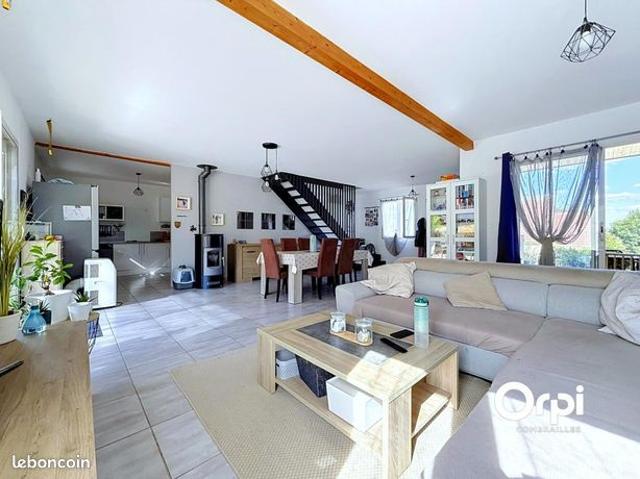 Maison vente à Riom, Youx