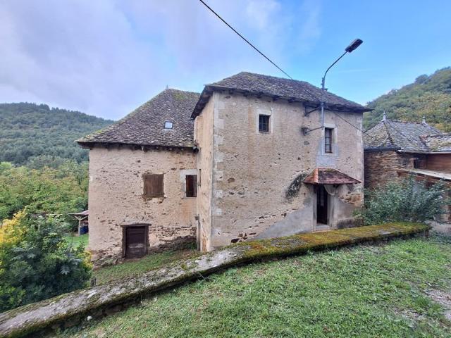 Maison vente à Figeac, Laval-de-cère