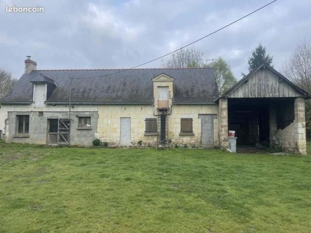 Maison vente à Saumur, Saulgé-l'hôpital