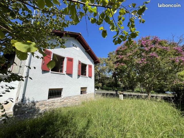 Maison vente à Oloron-Sainte-Marie, Salies-de-béarn