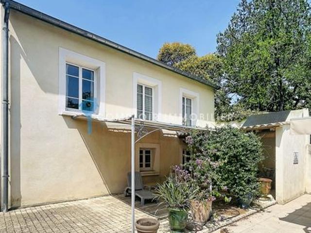 Maison vente à Nîmes, Gard