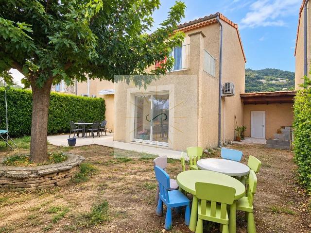 Maison vente à Nyons, Savasse